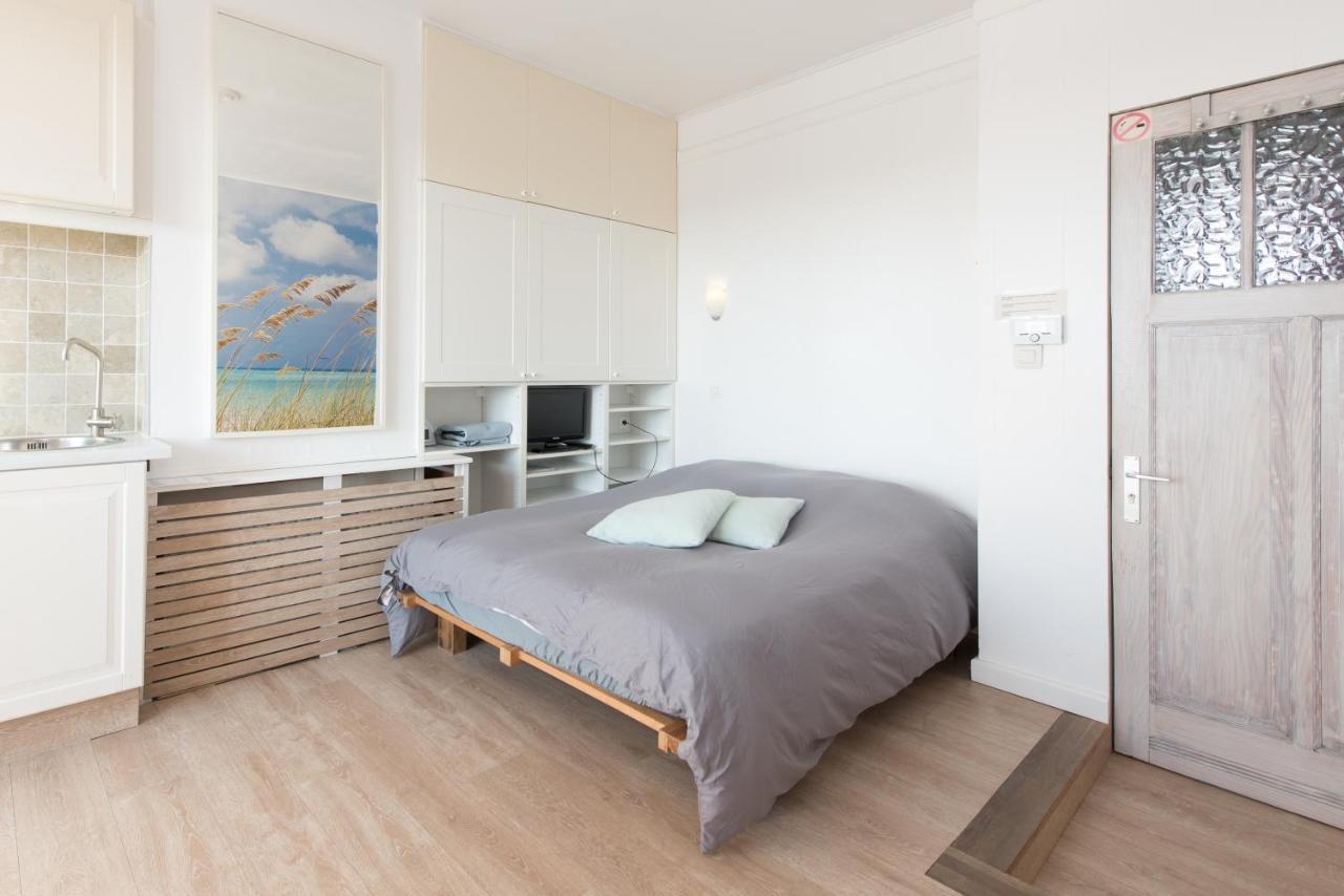 Studio Le Lavandou De Panne Esterno foto
